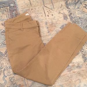 Old navy pixie pants, khaki, 4P